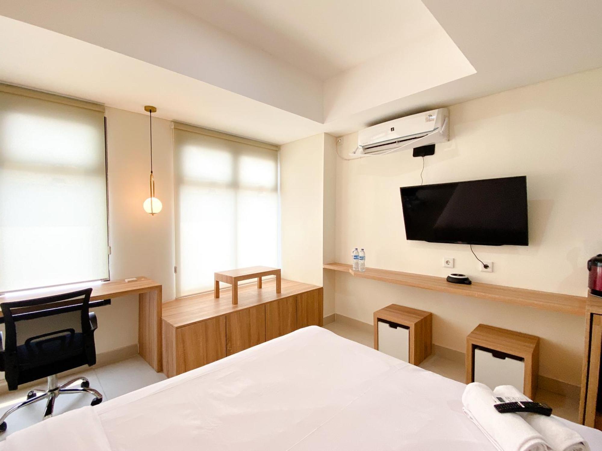 Simply Look Studio Room Pollux Chadstone Apartment By Travelio Cikarang Esterno foto